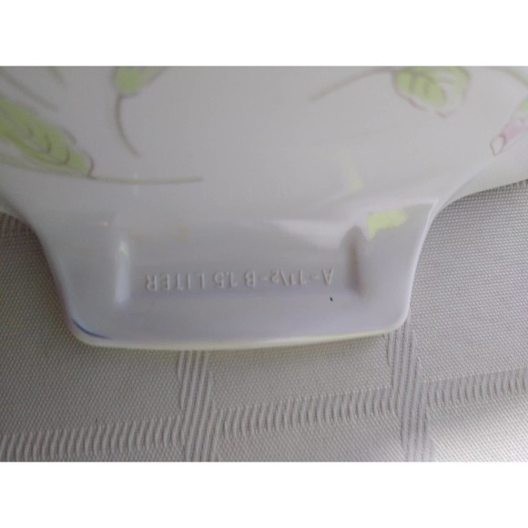 Corningware 1.5 liter casserole dish - Picture 7 of 8